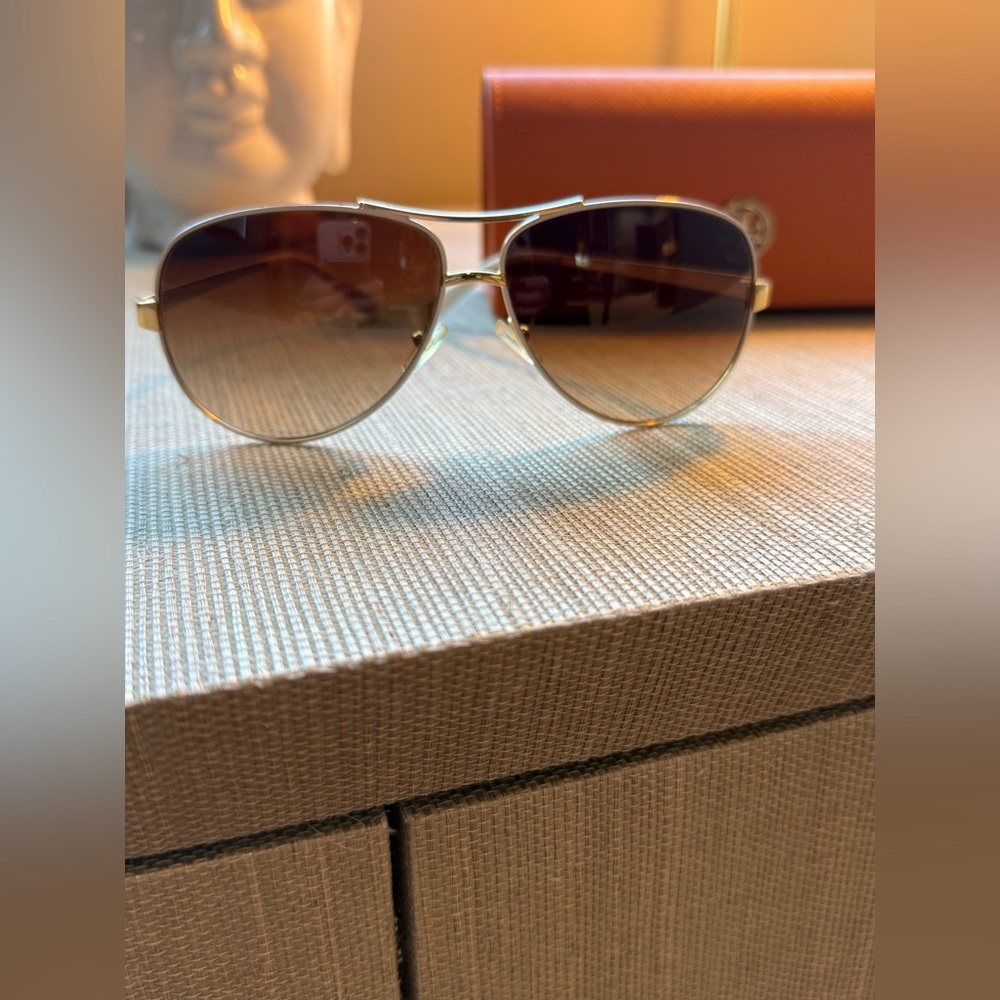 Tory Burch Aviator Sunglasses, White Metal Frames